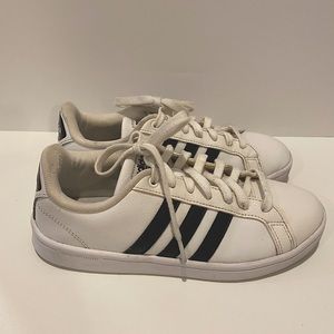 Adidas Cloudfoam Superstars Size 8